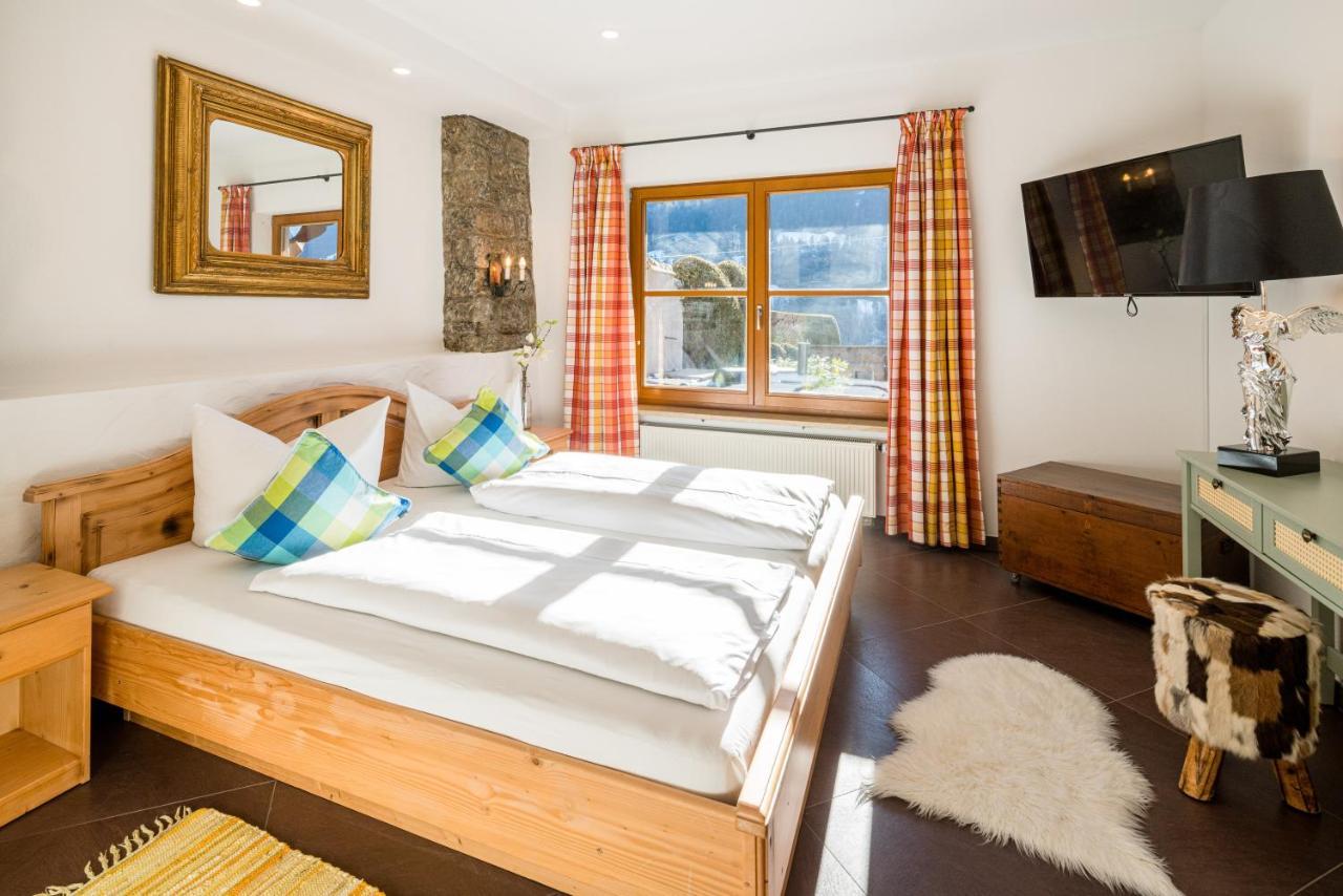 Zur Schoenen Aussicht Hotel Garni Гармиш-Партенкирхен Екстериор снимка