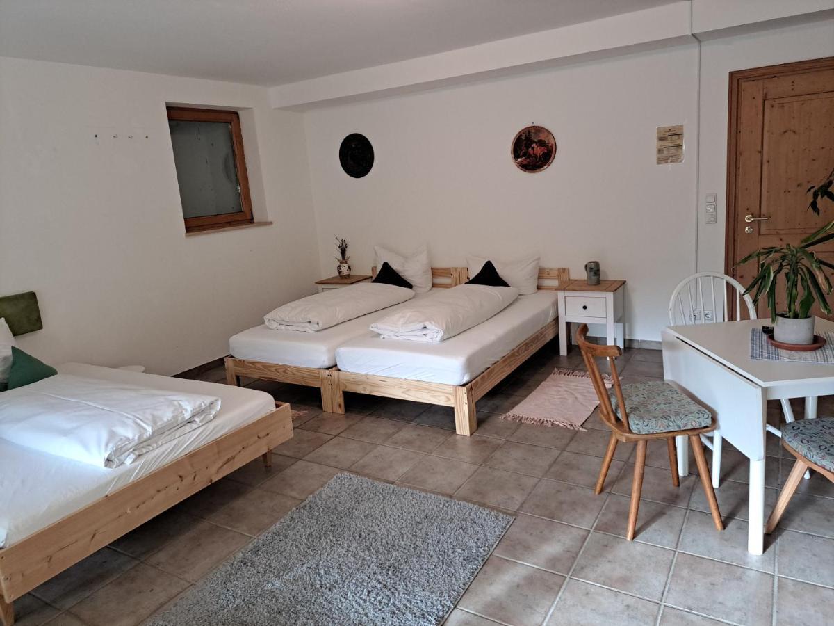 Zur Schoenen Aussicht Hotel Garni Гармиш-Партенкирхен Екстериор снимка