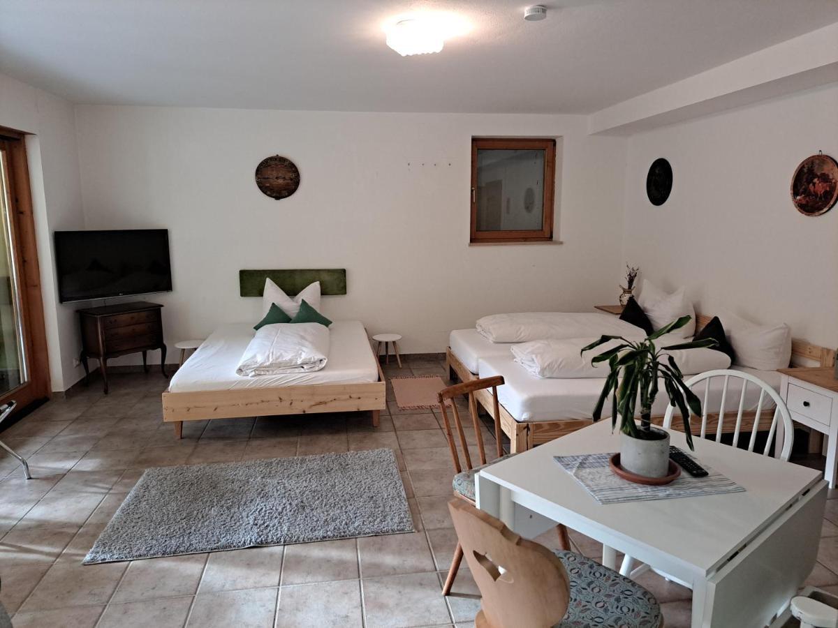 Zur Schoenen Aussicht Hotel Garni Гармиш-Партенкирхен Екстериор снимка
