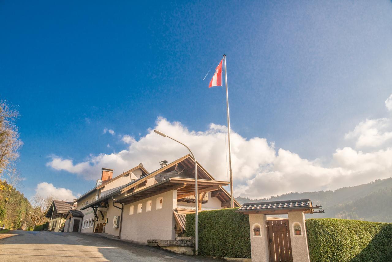 Zur Schoenen Aussicht Hotel Garni Гармиш-Партенкирхен Екстериор снимка